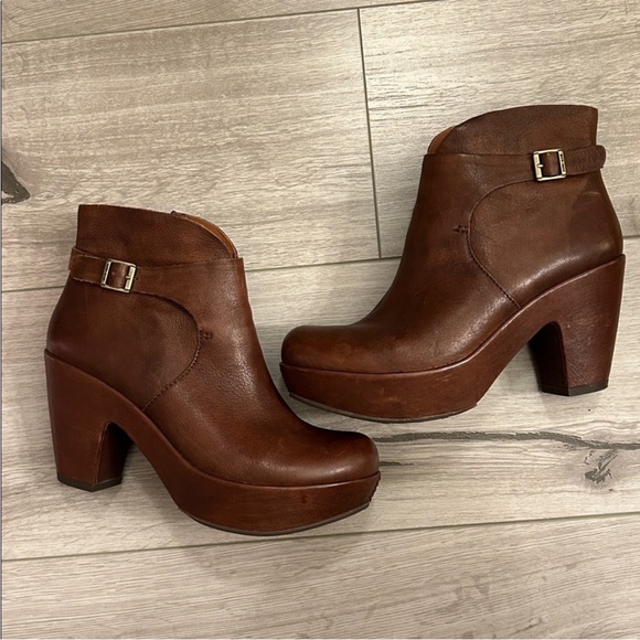 Kork-Ease Ramona Leather ankle boot + Kenneth Cole Reaction Suede boots bundle - Picture 2 of 16